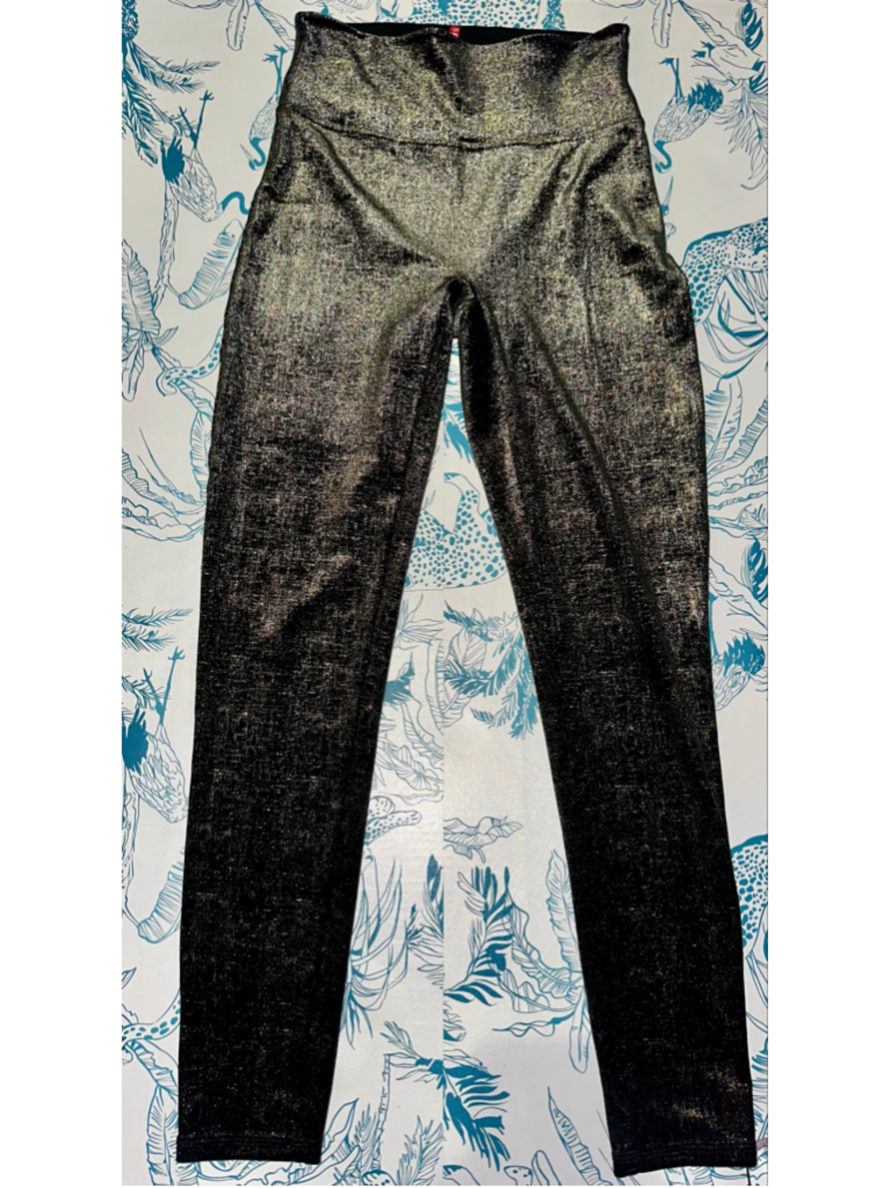 Women's Spanx Metallic Leggings Size M Black Gold